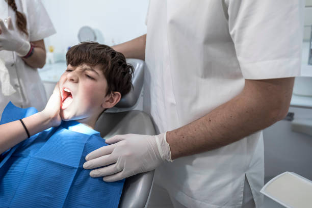 Best Emergency Dentist for Knocked-Out Tooth in Jasmine Estates, FL